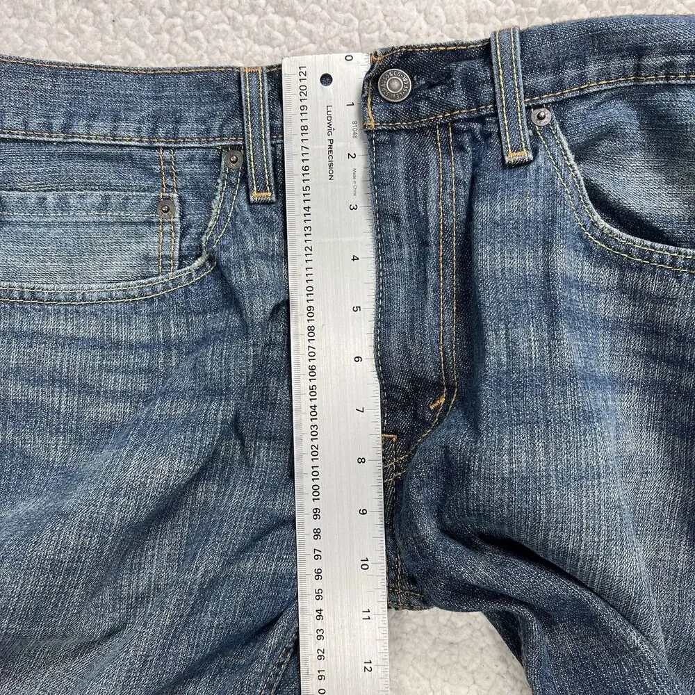 Levi’s 559 Relaxed Straight Jeans Men’s 34x32‎ (Actual 34x30.5) Grunge Casual